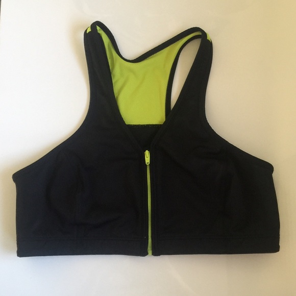 Other - ⚡️SALE⚡️Black Sports Bra
